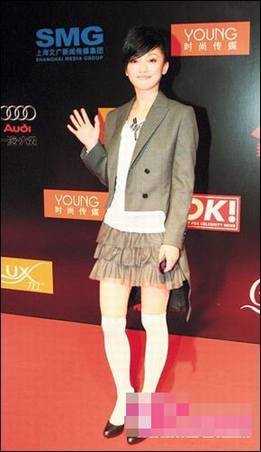 揭秘周迅娇小身材衣服搭配之道 - 时尚贝壳 - 时尚贝壳的博客