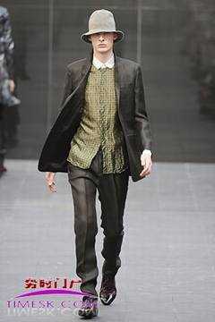 夏天时尚男士服装搭配 - 大唐王朝尊贵男爵 - 大唐王朝尊贵男爵的博客(于晓晨)