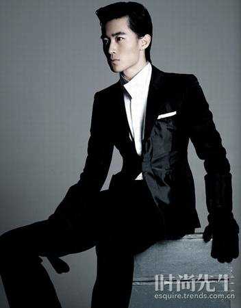 黑色衣服搭配 奢侈演绎的秋冬时尚 - 圣子保罗 - 仁爱喜乐和平忍耐恩慈良善信实温柔节制果苑