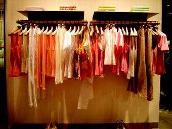 卖场陈列设计中的 色彩陈列(下) - 笑薇 - 笑薇VS服饰