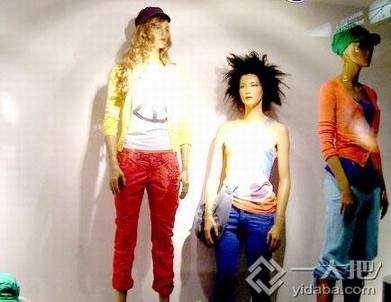 时尚女士服装店进货经验谈 - 服装★纸样 - 服装网 时尚女士服装店进货经验谈 - 服装★纸样 - 服装网