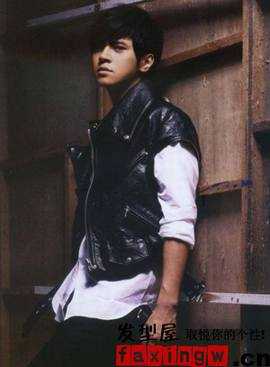 ������С��������־�����ﴺ���·����� - ������ - �����ݡ�С�� �Ĳ���