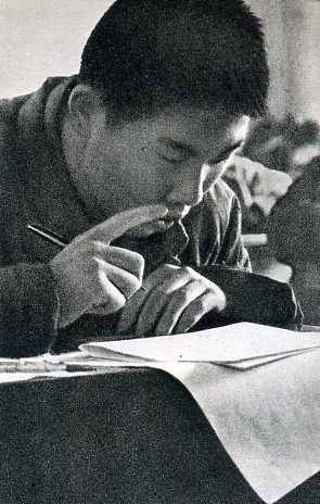 中华人民共和国大事记(1977年)