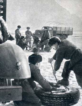 中华人民共和国大事记(1977年)