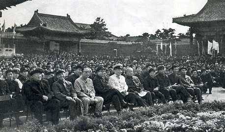 中华人民共和国大事记(1975年)