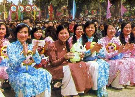 中华人民共和国大事记(1975年)