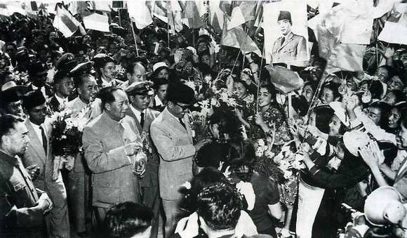 中华人民共和国大事记(1956年)