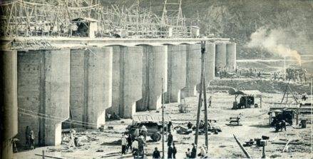 中华人民共和国大事记(1956年)