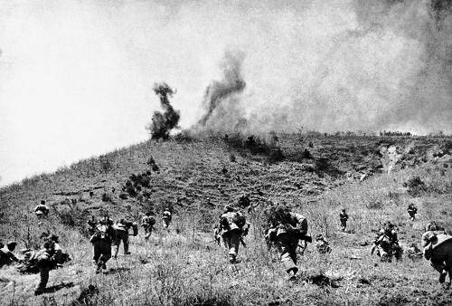 共和国档案——1950年:抗美援朝保家卫国