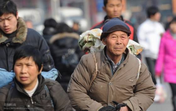 邓建平作品选之你的幸福是我最大的安慰 图片