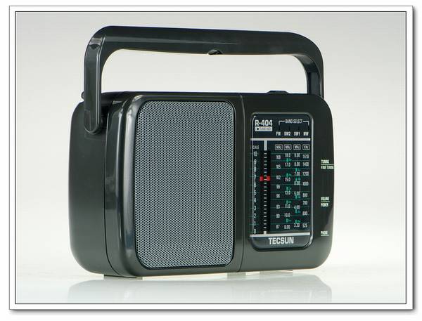 Tecsun/德生 R-404高灵敏度调频/中波/短波收音机