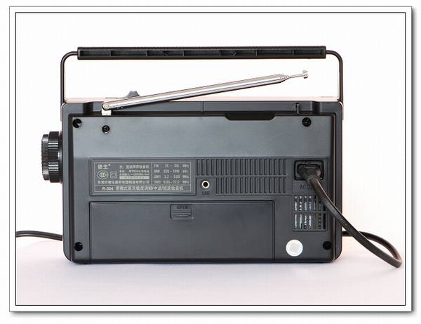 Tecsun/德生 R-304 便携式高灵敏度调频/中波/短波收音机