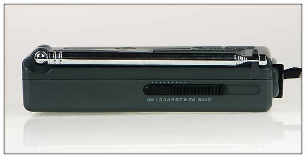 Tecsun/德生 R1210高灵敏度调频/中波/短波10波段收音机