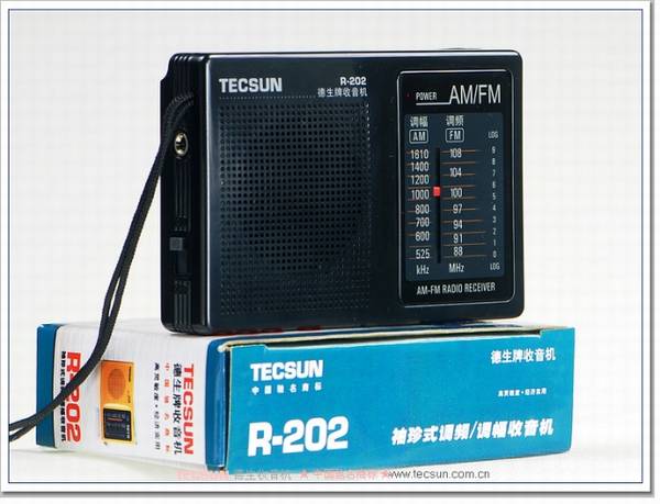 Tecsun/德生 R-202 袖珍式调频/调幅收音机