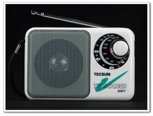 Tecsun/德生 R201T袖珍式调频/调幅/电视伴音收音机