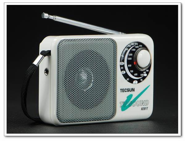 Tecsun/德生 R201T袖珍式调频/调幅/电视伴音收音机