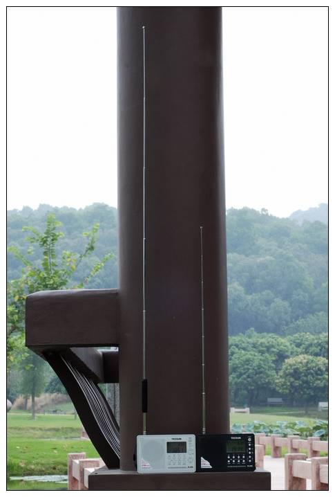 德生 PL-505全波段数字解调立体声超薄式收音机