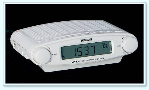 德生 MP-300数字解调立体声收音机