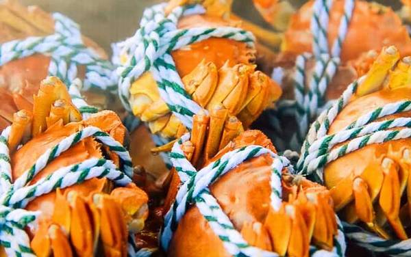 螃蟹不能和什么一起吃?