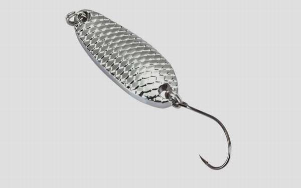 亮水区路亚黑鱼用什么拟饵?