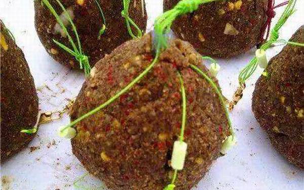 野钓爆炸钩饵料配方大全