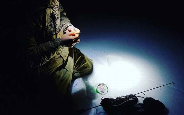 冰钓用什么钓饵?