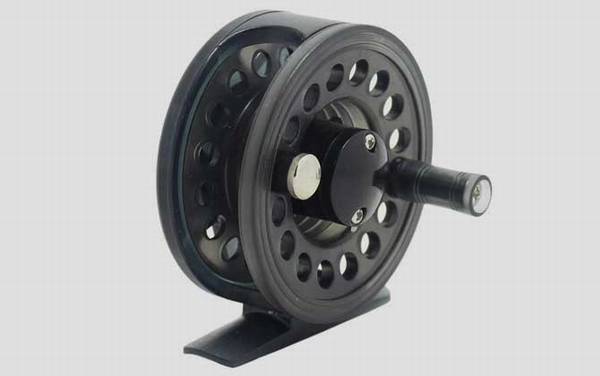 前打轮为什么不能抛投?