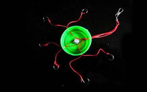 盒饭钩的制作及使用方法