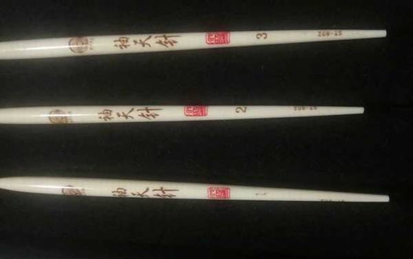 长身漂和枣核漂哪个灵敏?