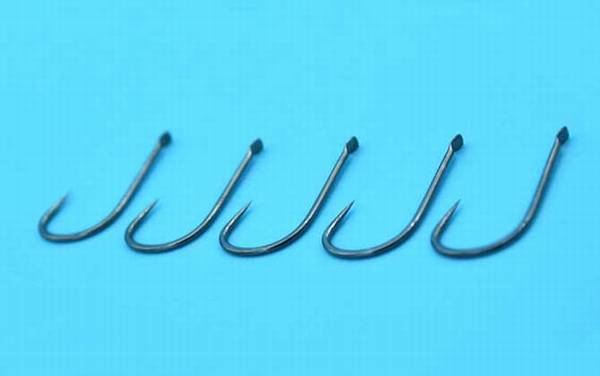 �¹ض������乳��С�Աȱ�