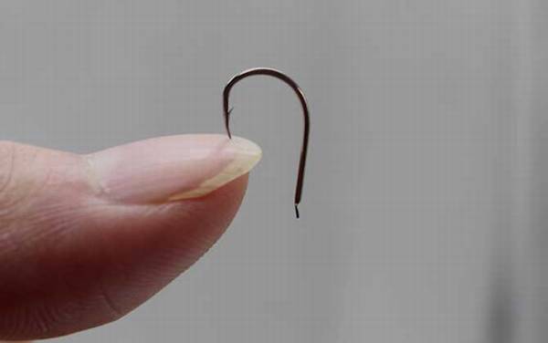 千又鱼钩大小怎样选择?