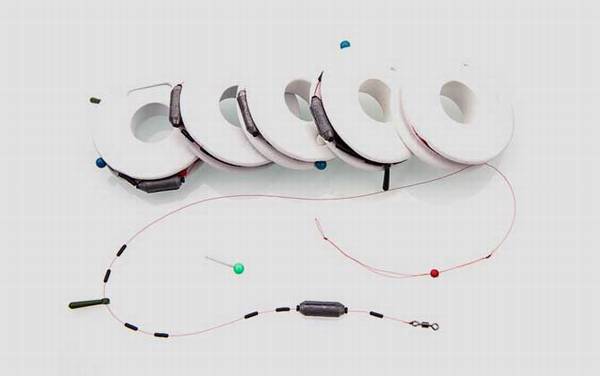 鱼漂怎样绑在鱼竿上?