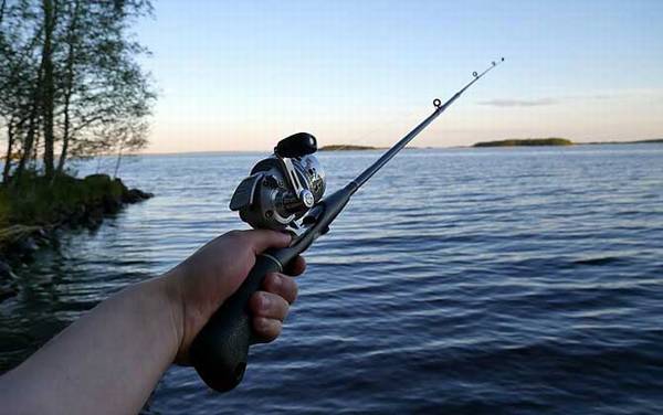 海钓如何正确的抛竿?