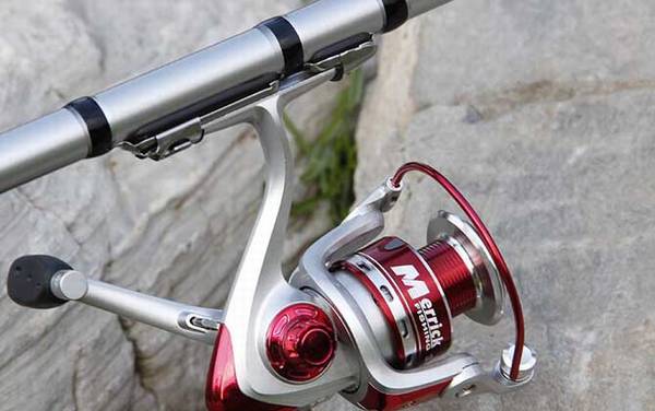 矶钓有哪些抛竿方法?