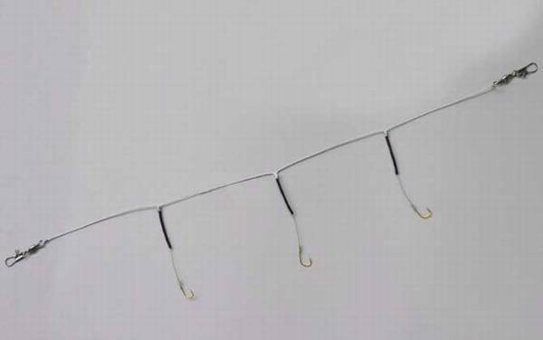 海竿串钩的绑法及用法,绑串钩很简单,抛竿要避免挂到人或物!