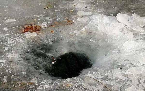 冰钓_入门技巧_用多大线组_怎么选位置