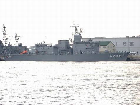 Google Earth下的日本海军驱逐舰