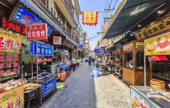 �����Ĵ���ɫ����