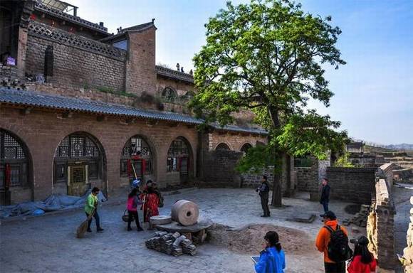 ɽ�����ɽ��Ҥ�����