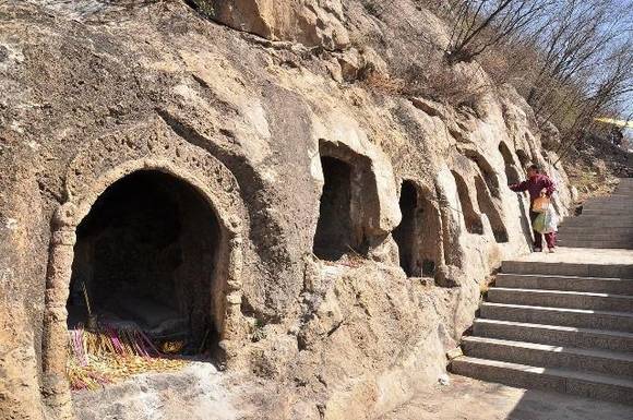 �ӱ������ϱ������µĴ�˵