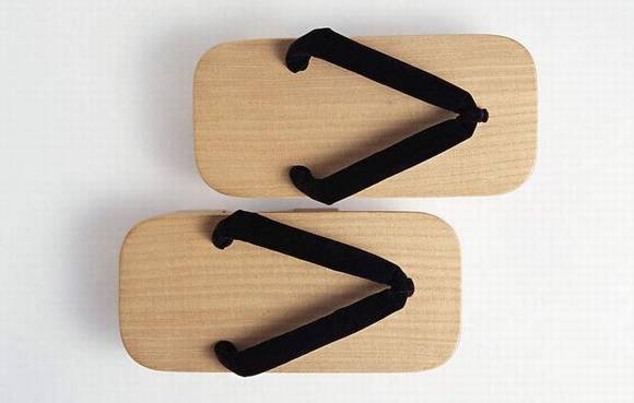 �����Ĳ�ľ��