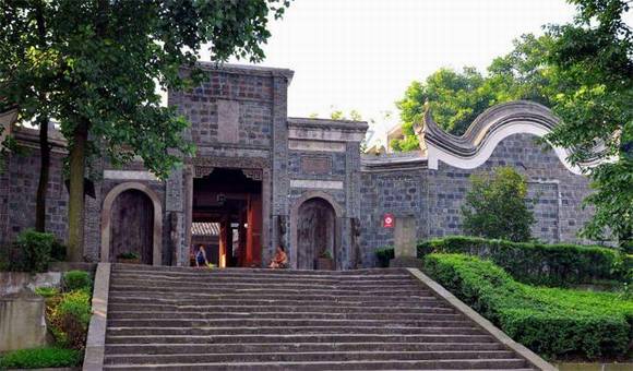 �Ĵ��˱���ׯ����