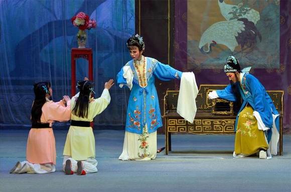 ��ʷ���£�������