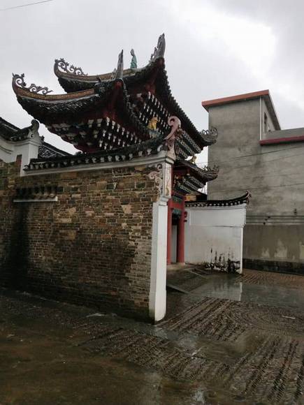 ����ȫ������¥������ϵ�ľ����¥