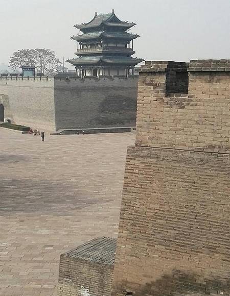 ɽ��ƽң�ų�ǽ