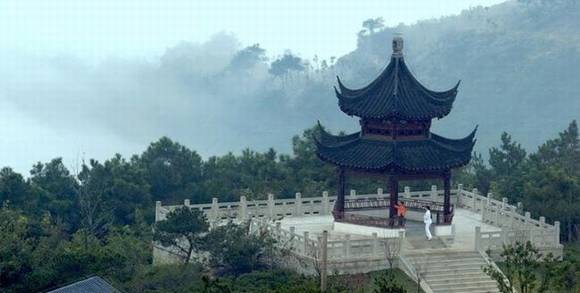 ���־�̨����ɽ�羰��