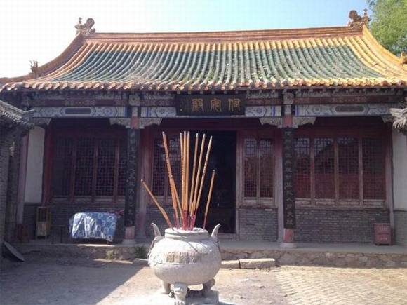 ������ƽҶ�������ų�