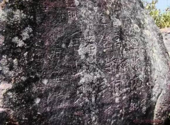 ����˫����ʯ��ɽ�������Ž�ķᱮ