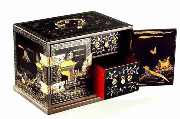 �й��Ŵ�Ů�ӵġ�ױϻ��