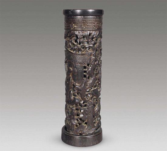 �Ŵ��ķ���ľ�����������Ͳ